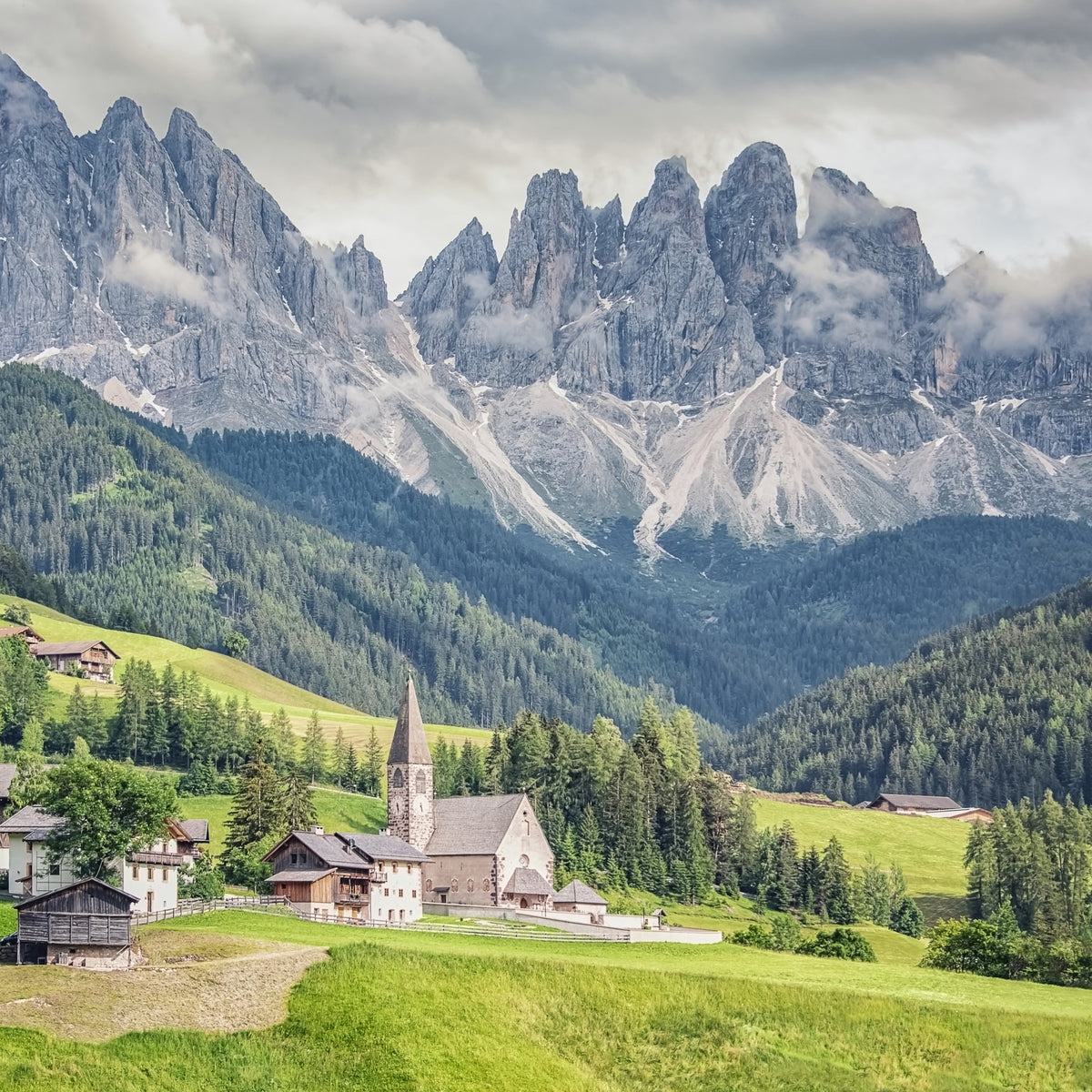 Murale da parete con paesaggio da sogno sulle Dolomiti in your room