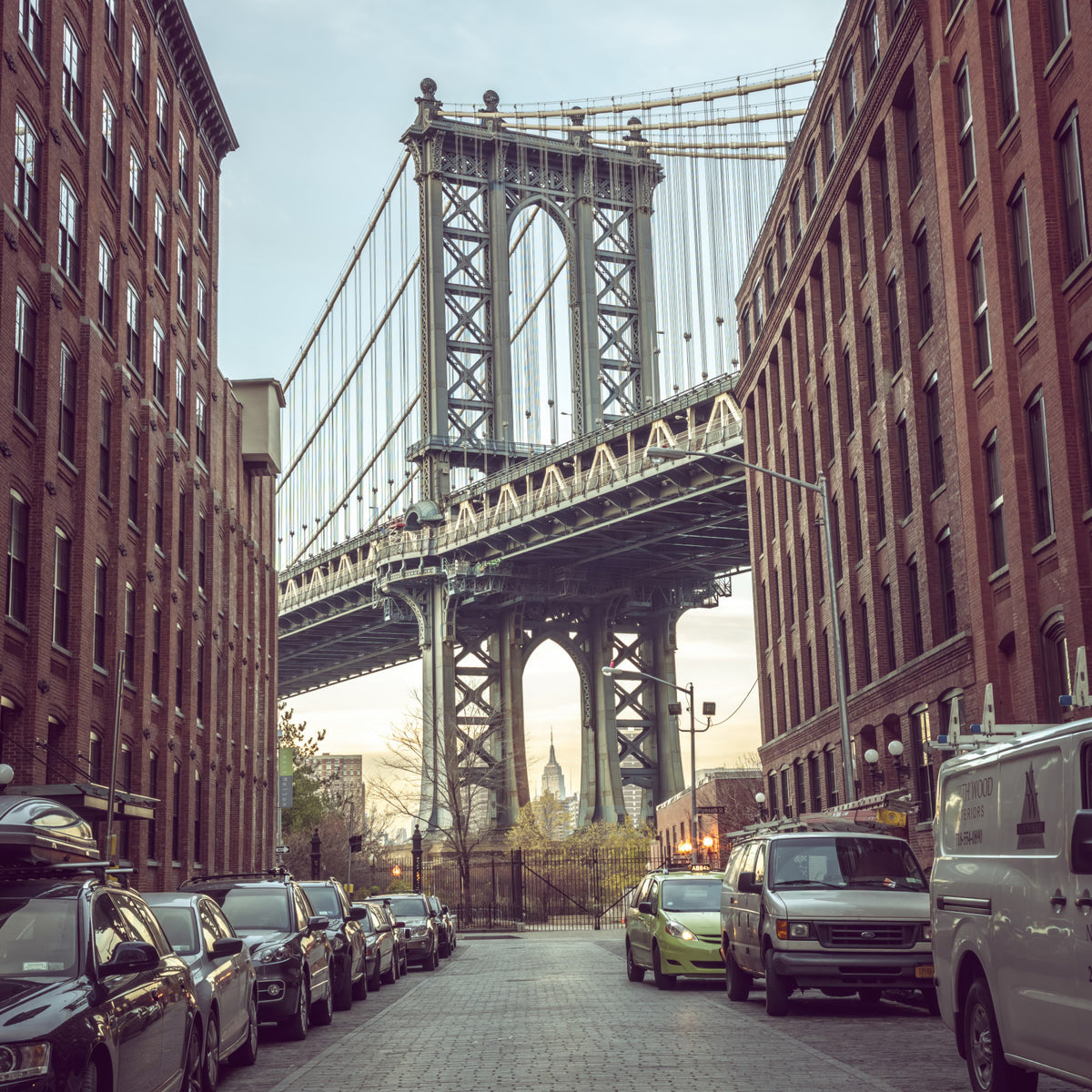 Manhattan Bridge från Dumbo Street Wall Mural in your room — zoomed