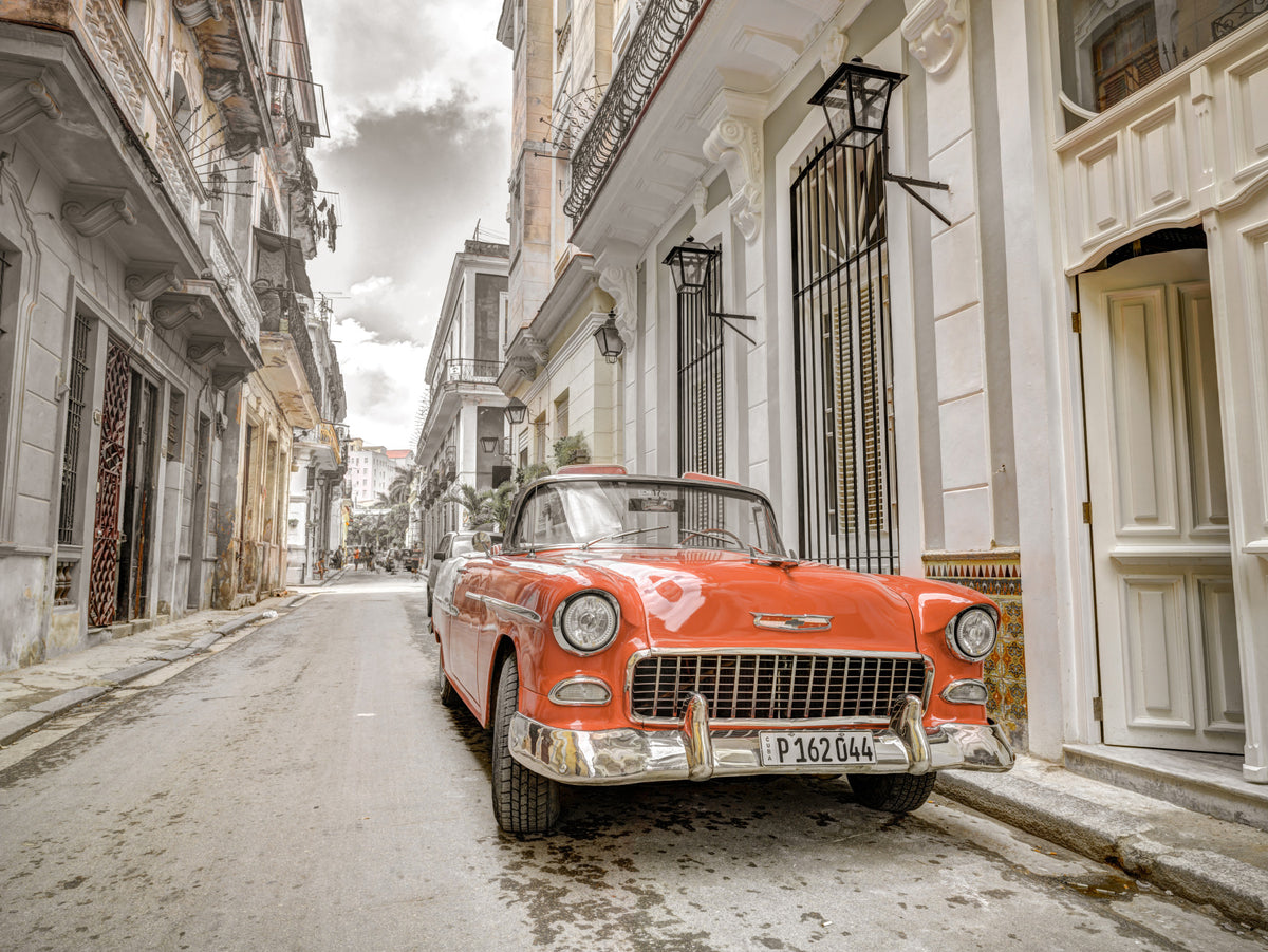 Havana Ride Wall Mural in your room — zoomed
