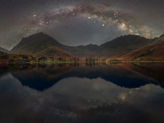 Papier peint panoramique Voie lactée au-dessus de Buttermere