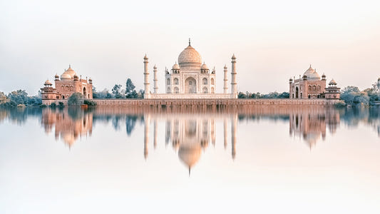 Fresque murale reflet du Taj Mahal