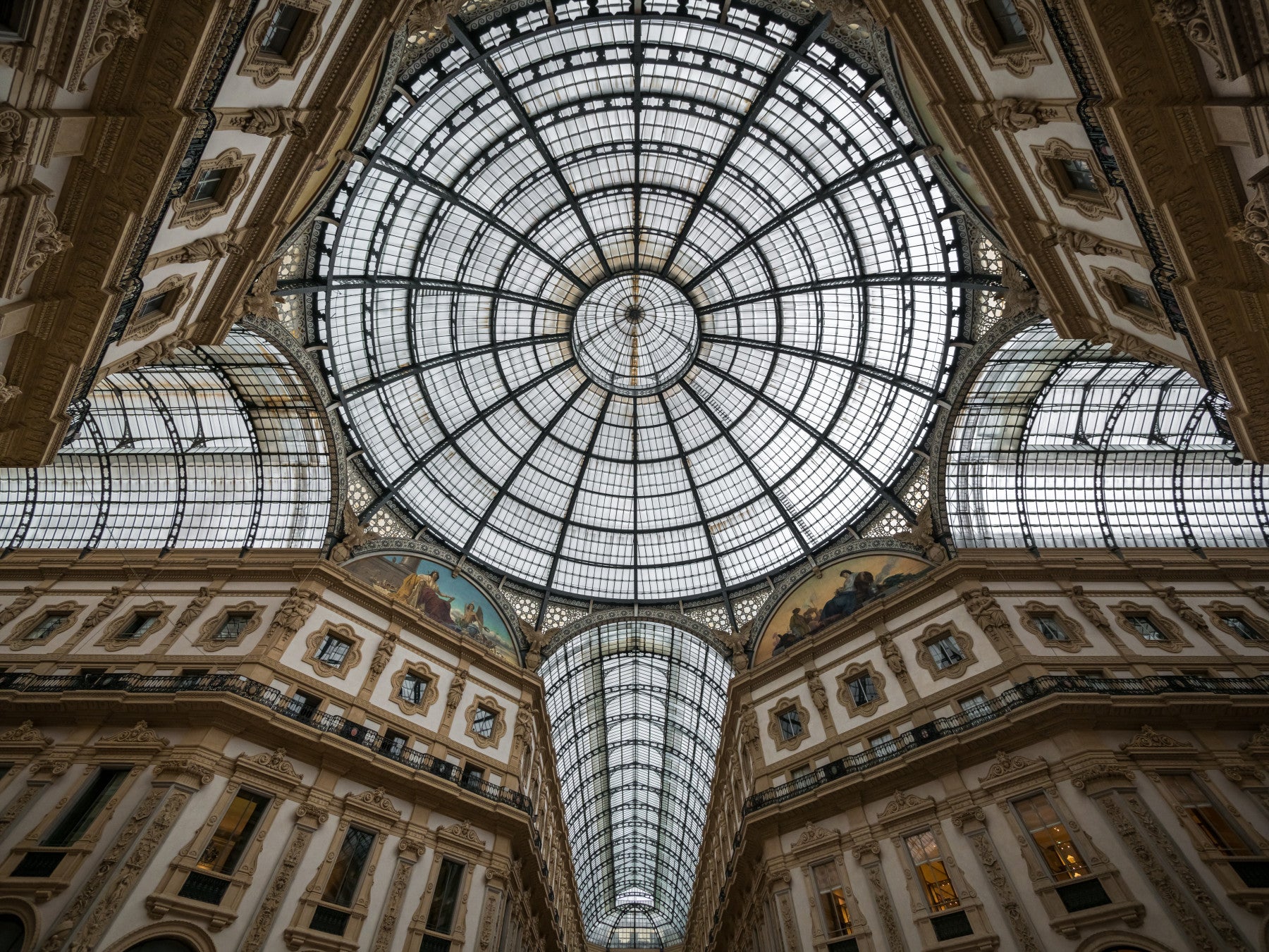 Milan Dome Majesty Wall Mural -2344508 in your room — zoomed