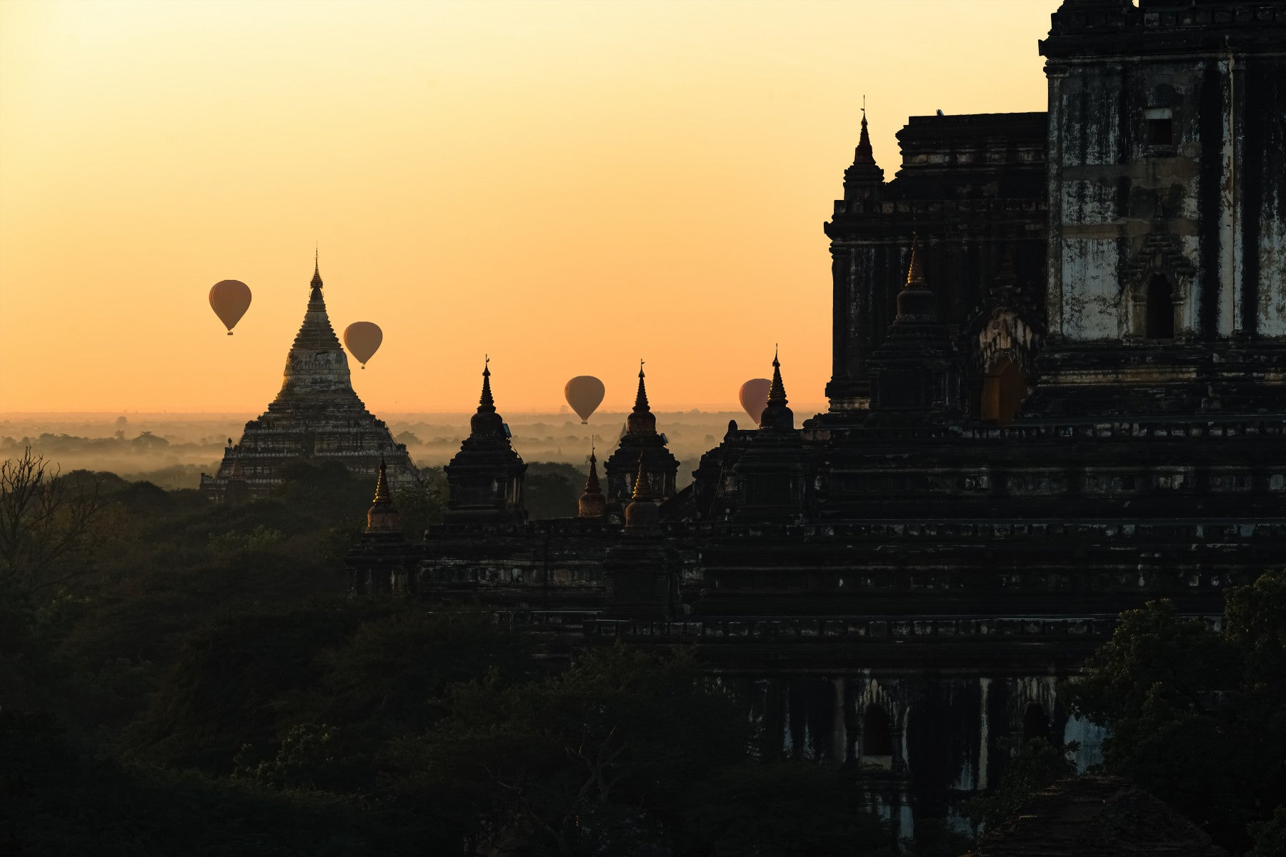 Bagan Sunrise Balloons Wall Mural -2316797
