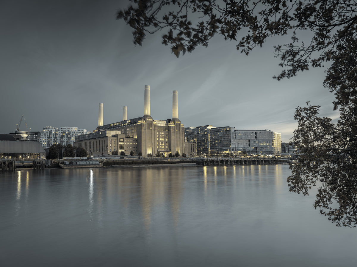 London's Powerhouse Wall Mural in your room — zoomed