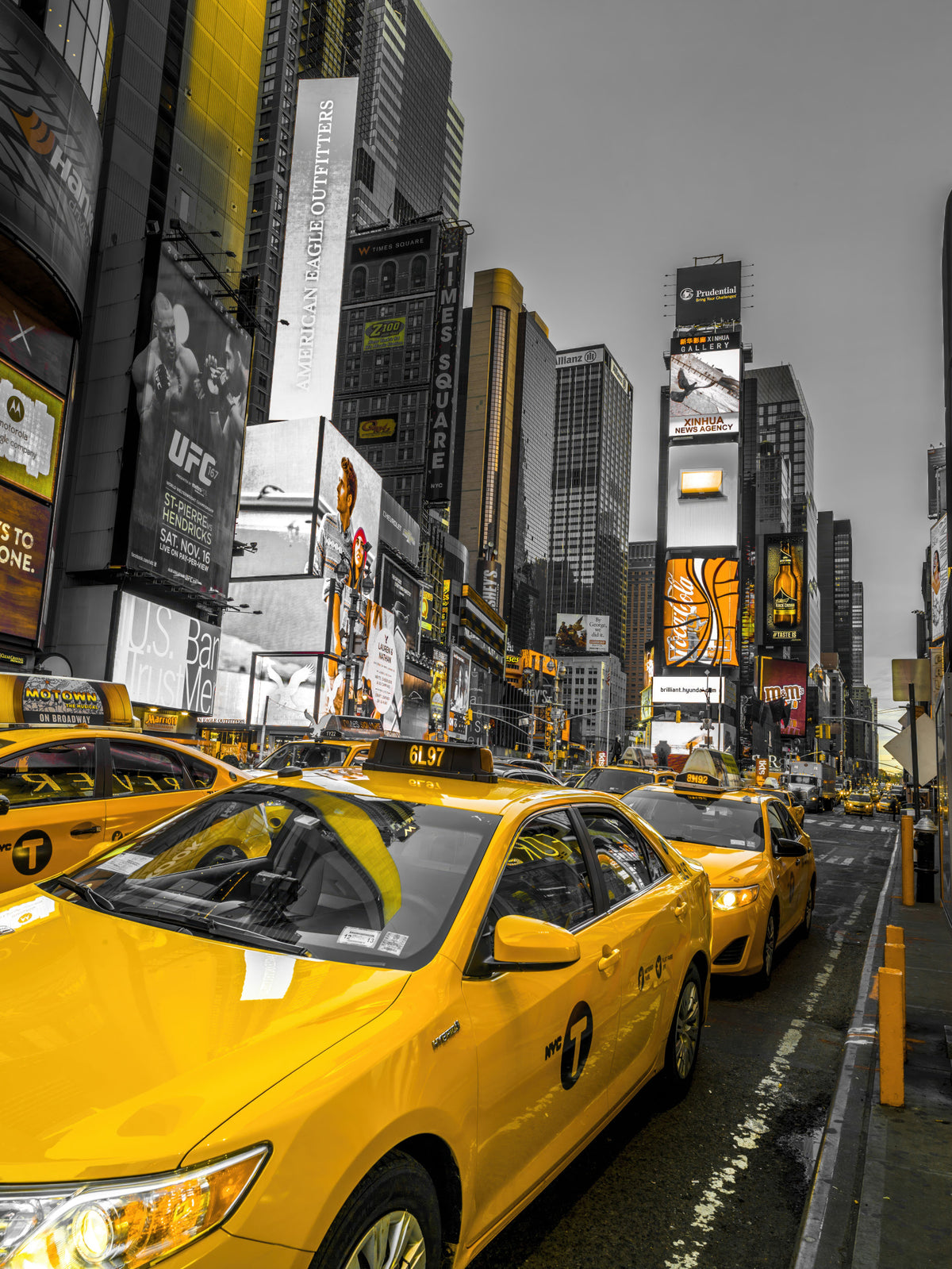 Taxis de NYC : Fresque murale Ruée vers l'or in your room — zoomed