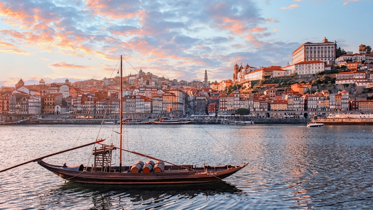 Porto Sunset Glow veggmaleri in your room — zoomed