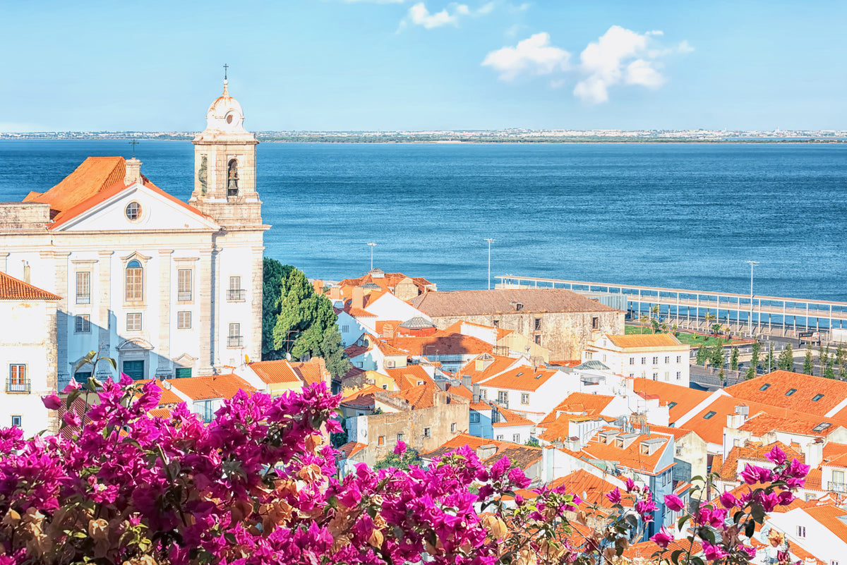 Fototapet med utsikt över Lissabon in your room — zoomed
