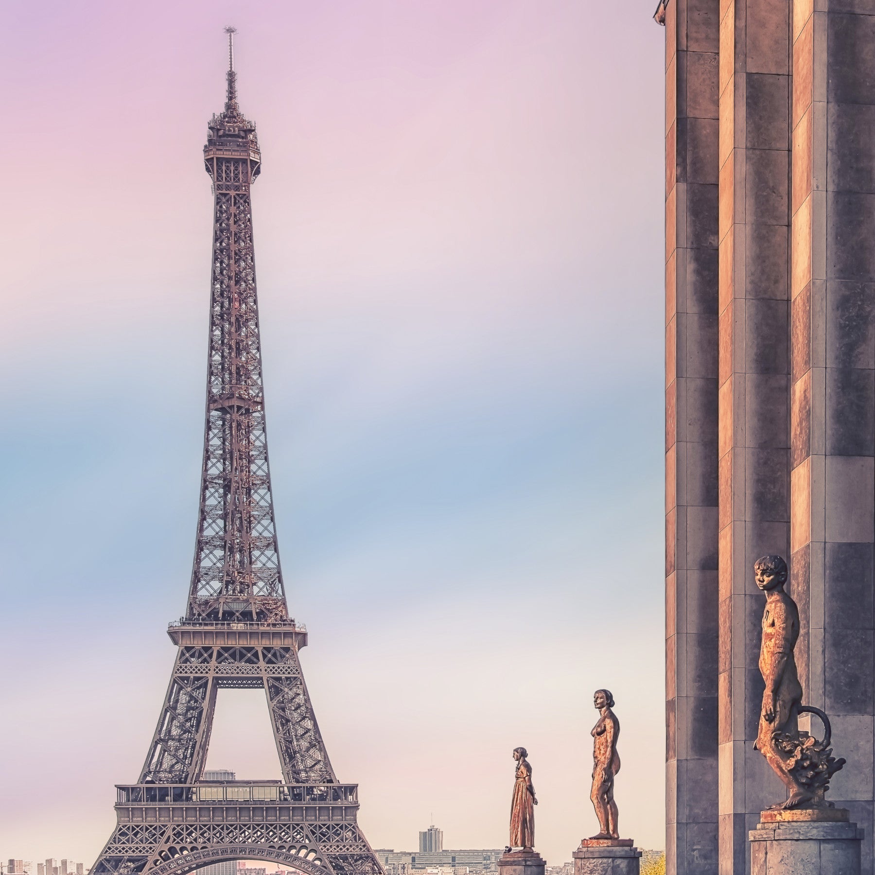 Fresque murale Tour Eiffel au coucher du soleil