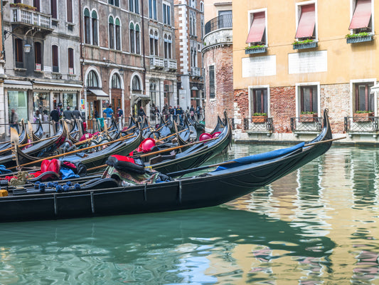 Wandbild „Venezianische Gondeln – Ruhe“