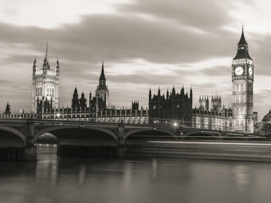 London's Majesty Wall Mural