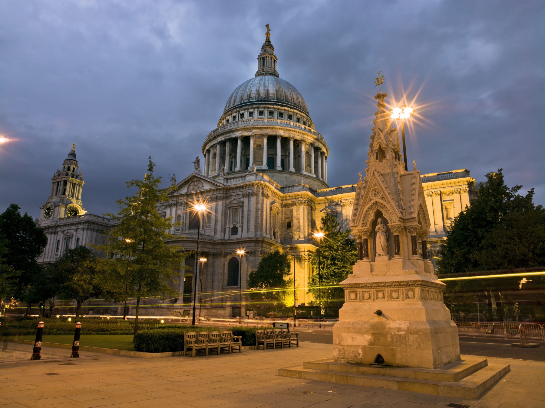 St. Paul's Evening Glow: London's Iconic Dome Wall Mural