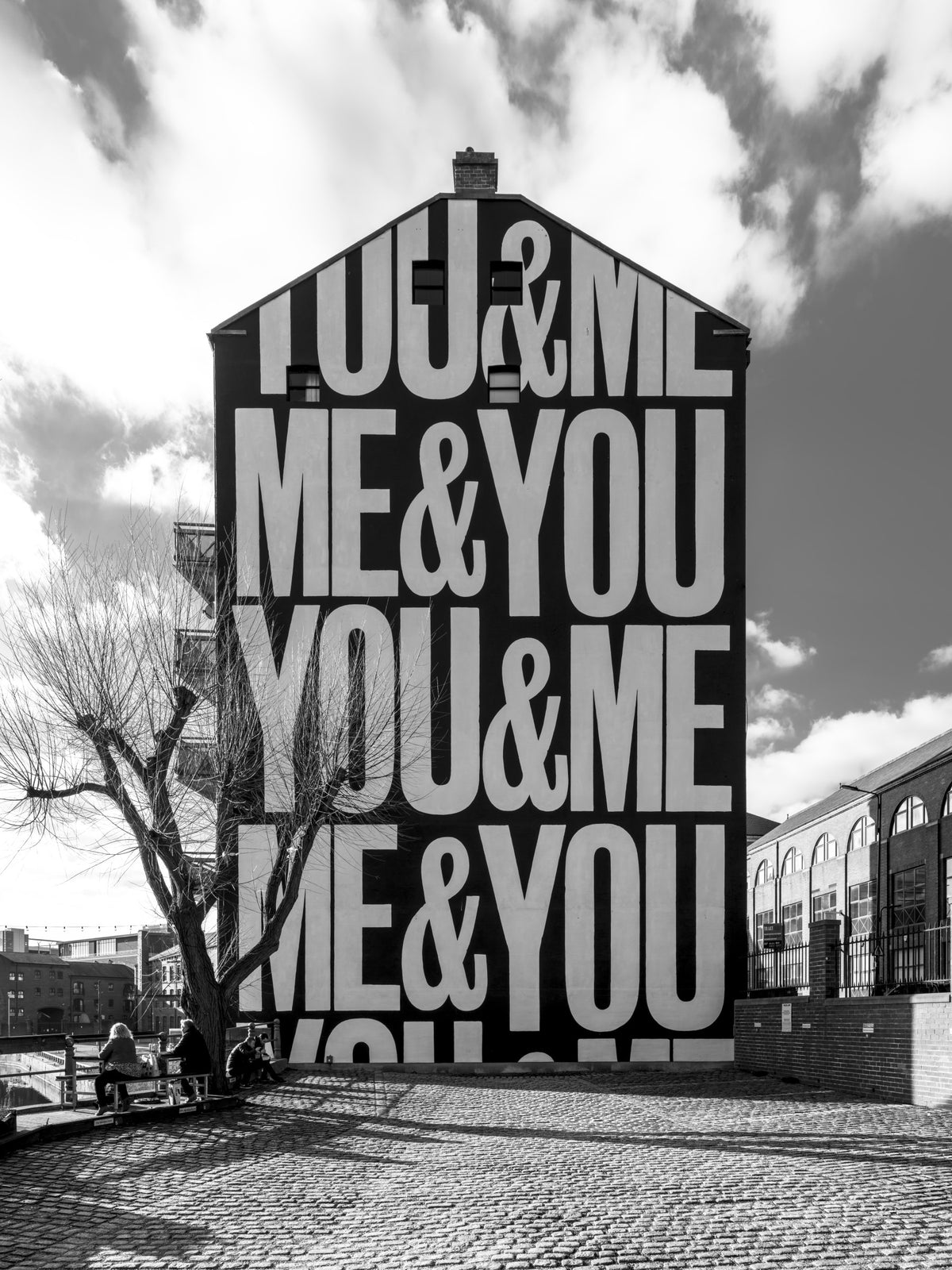 Du & Ich Urban Art Wandbild
