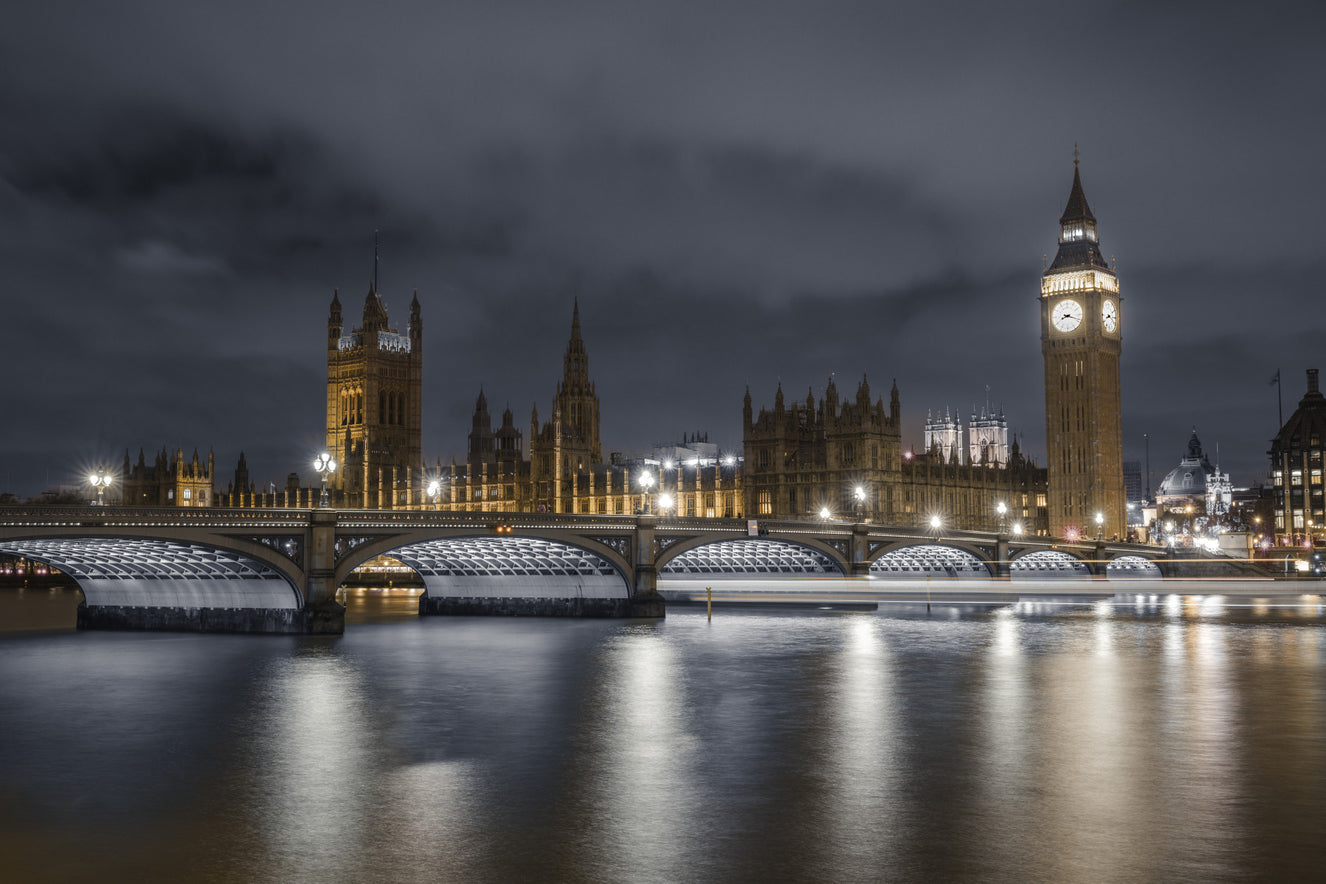 Fresque Murale Majesté Illuminée de Londres