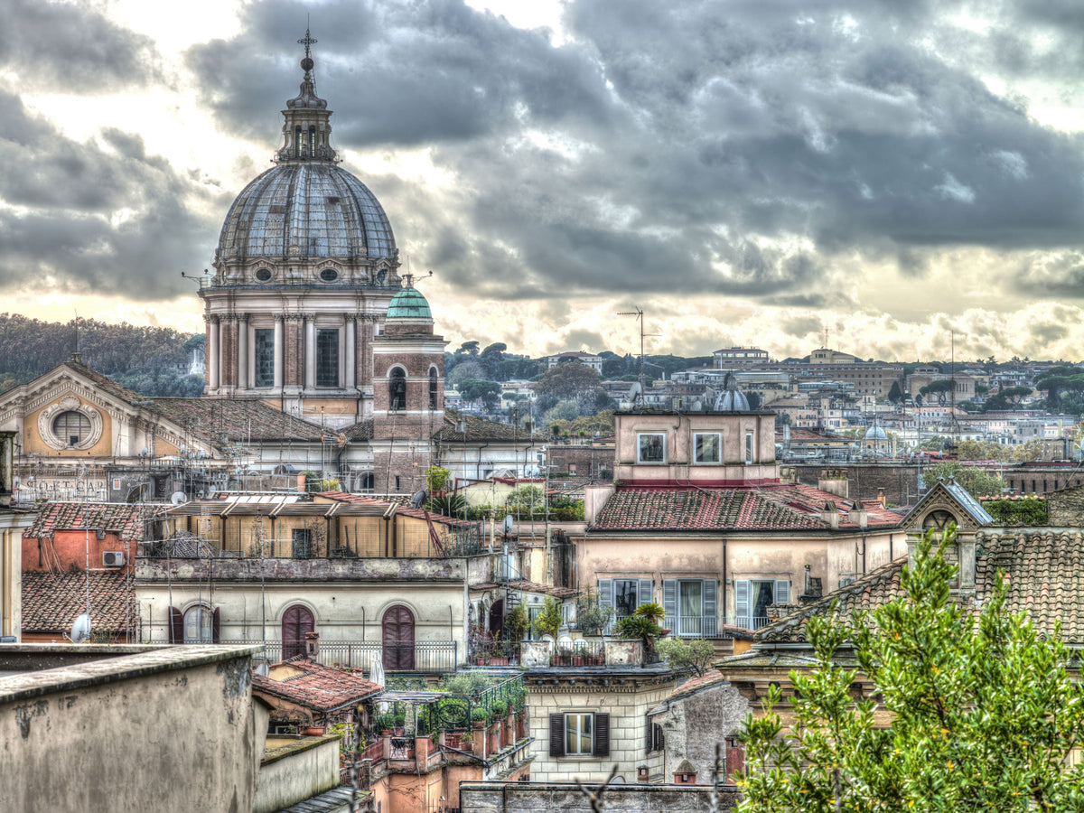 Fototapet Acoperișuri din Roma sub Ceruri Dramatice in your room