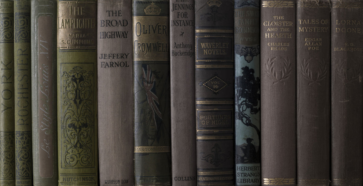 Vægmaleri med vintage bogrygge fra bibliotekssamling in your room