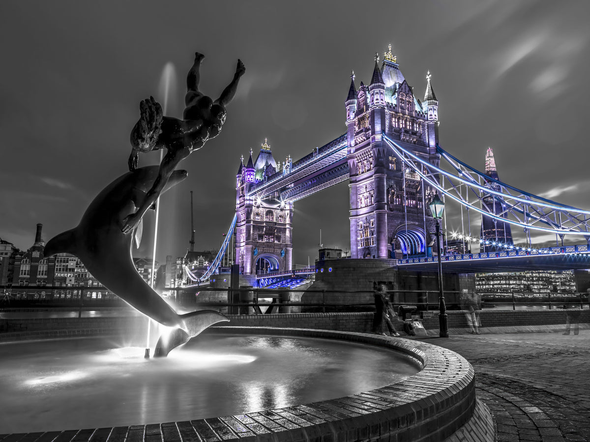 London Bridge Night Fountain View Wall Mural in your room