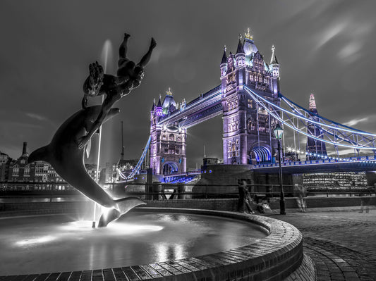 Carta da parati murale con vista notturna della fontana di London Bridge