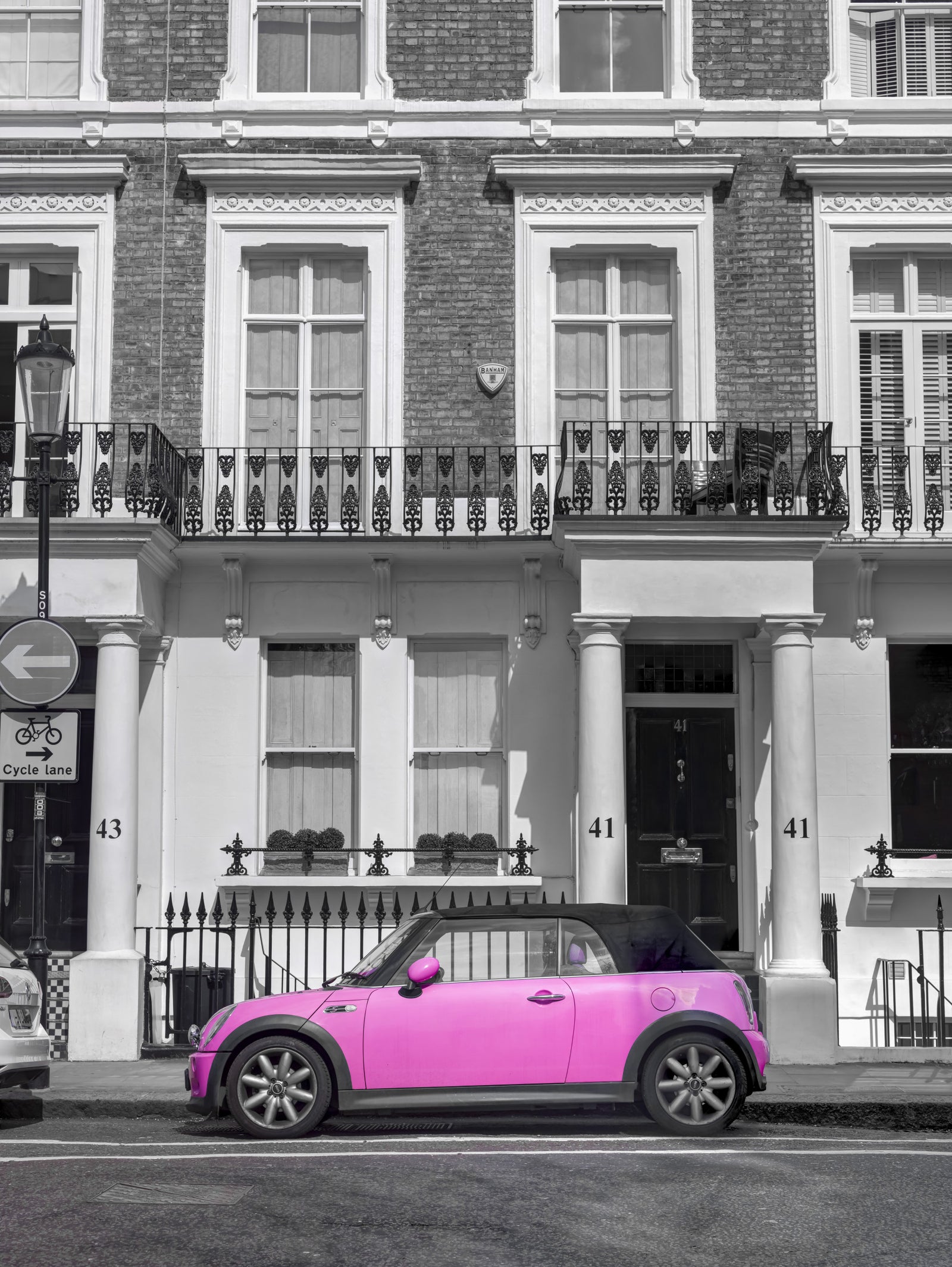 Urban Pink Pop Monokrom Veggmaleri
