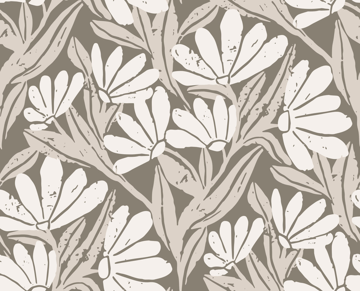 Papel tapiz rústico con estampado de flores en bloques en crema y topo in your room — zoomed