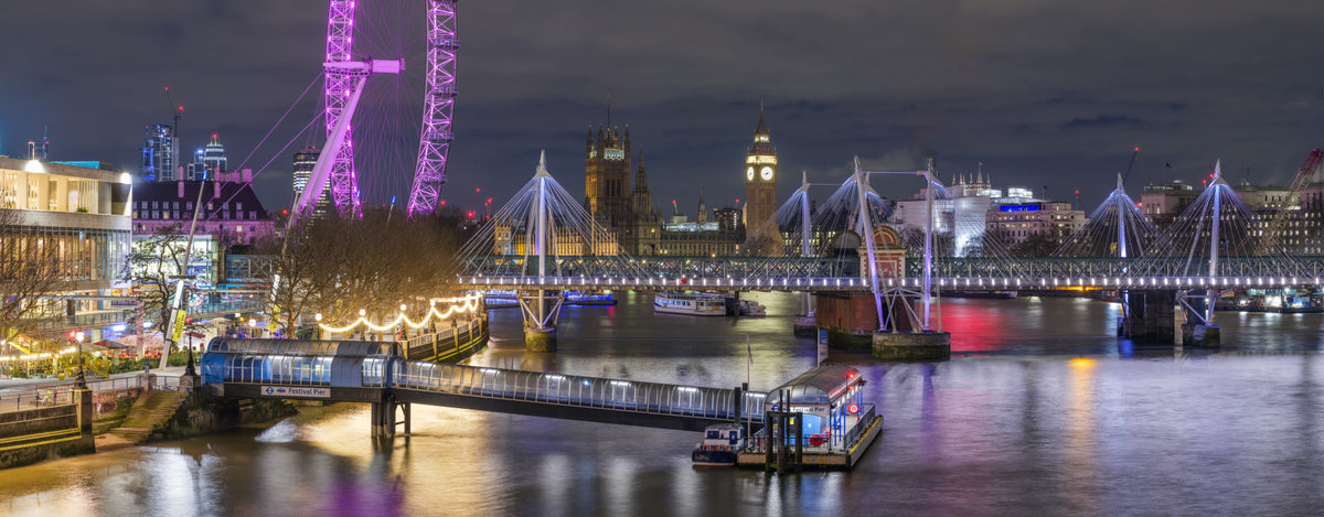 Murale da parete Vista al crepuscolo del ponte Hungerford in your room — zoomed