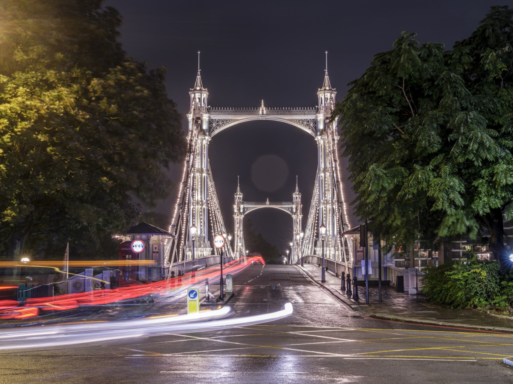 Metropolitan Bridge Light Trails-muurschildering