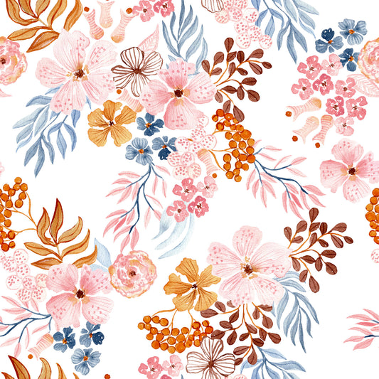 Speels bloemenbehang in blush en koper