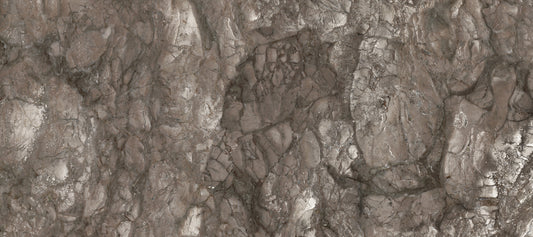 Mural de pared con textura de piedra marrón en tonos tierra, pulida