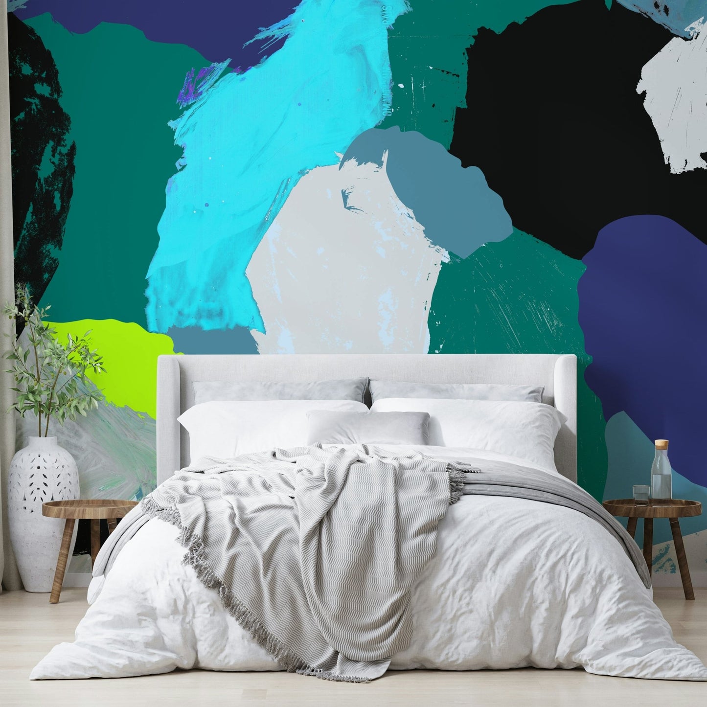 Bold yellow shapes on mural wallpaper

