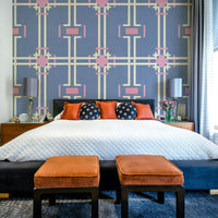 Dynamic linear patterns.

