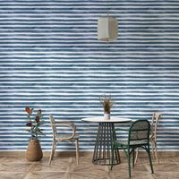 Horizontal blue stripes for a calm, coastal look

