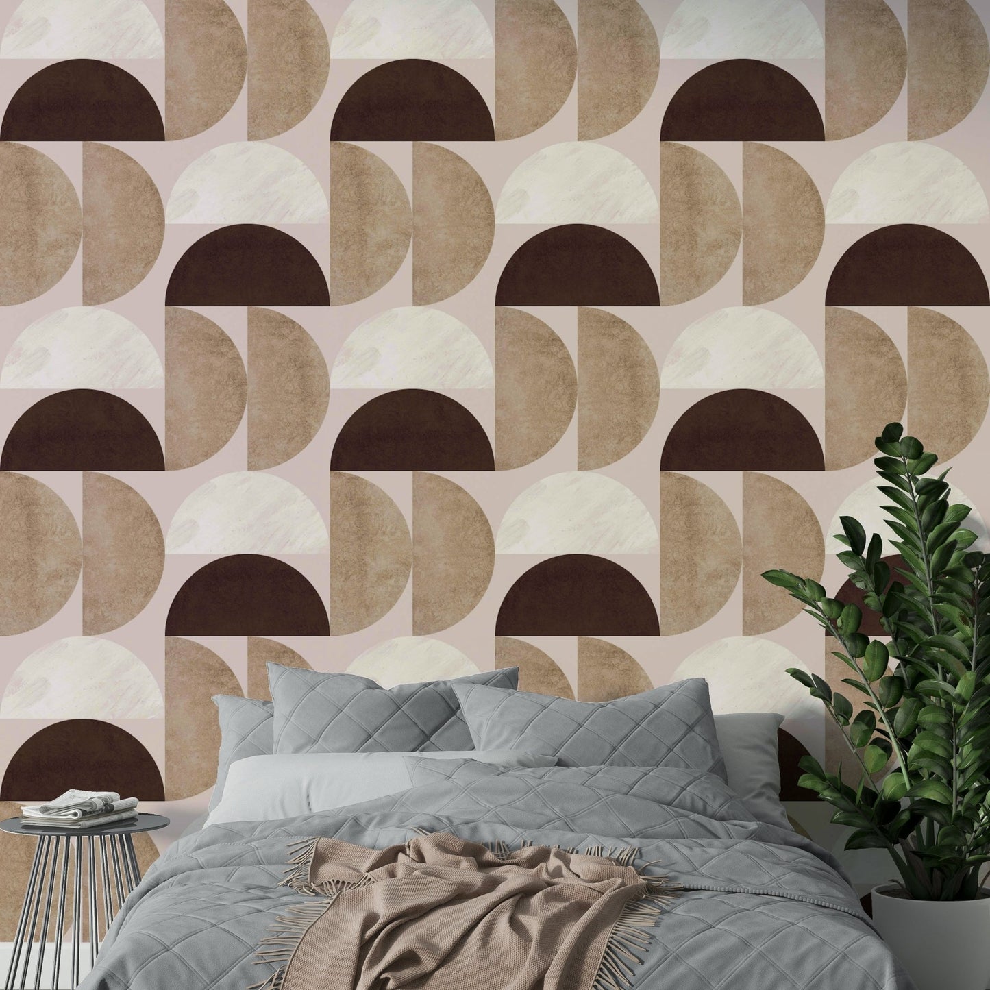 Wall mural wallpaper in soft blush tones

