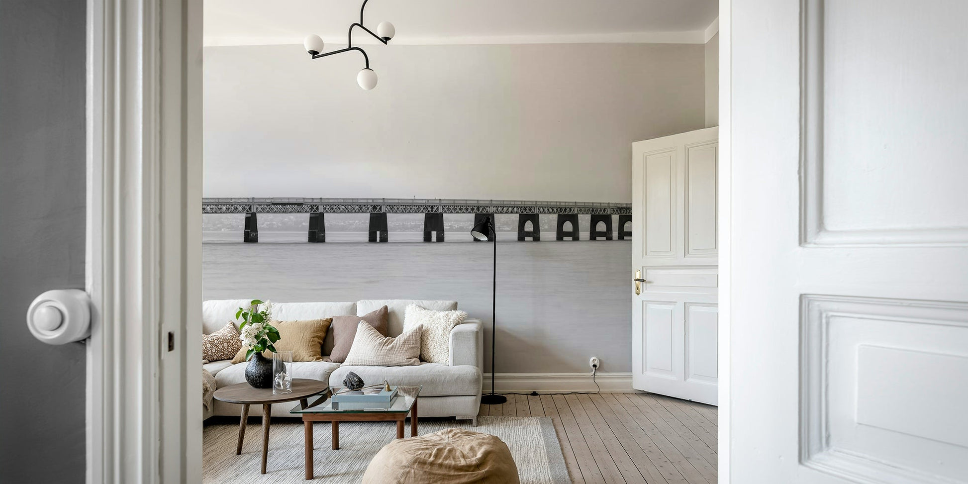 The architectural details of the bridge are visible.

