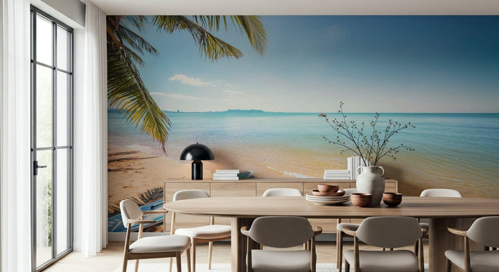 Hand-painted wall mural along Na Jomtien beachfront road