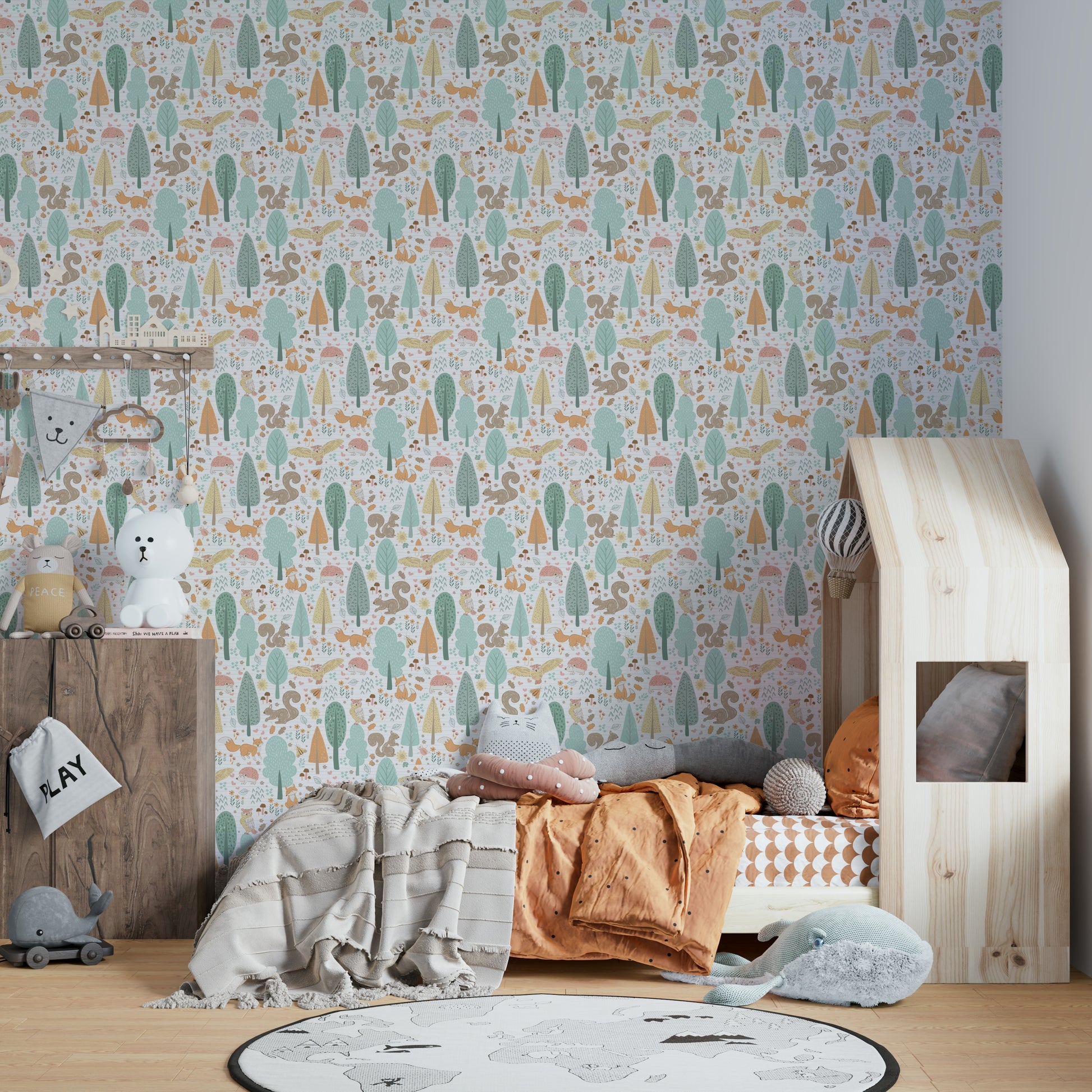 Forest friends wallpaper for children's space

