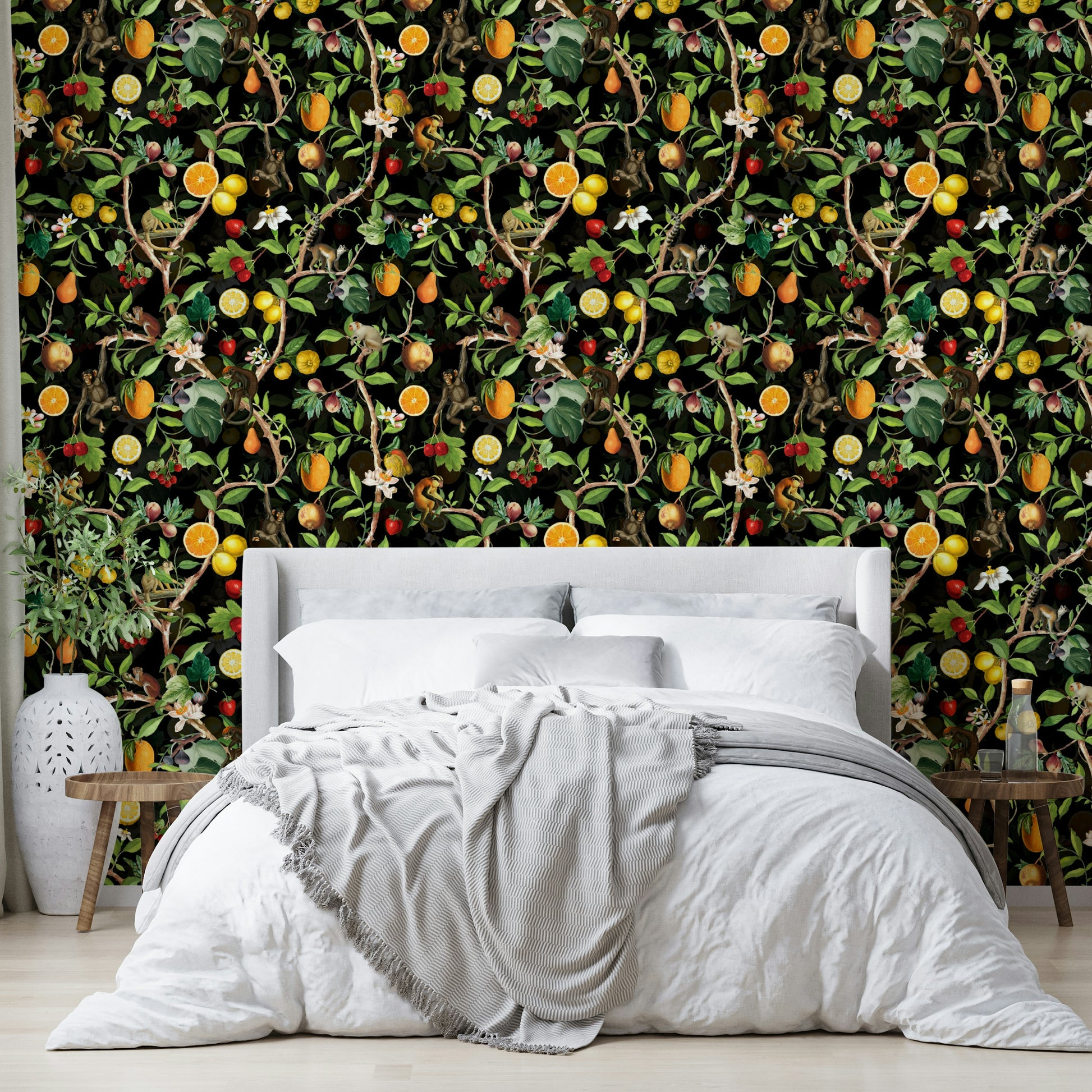 Fun jungle wallpaper featuring primates and dense tropical foliage.


