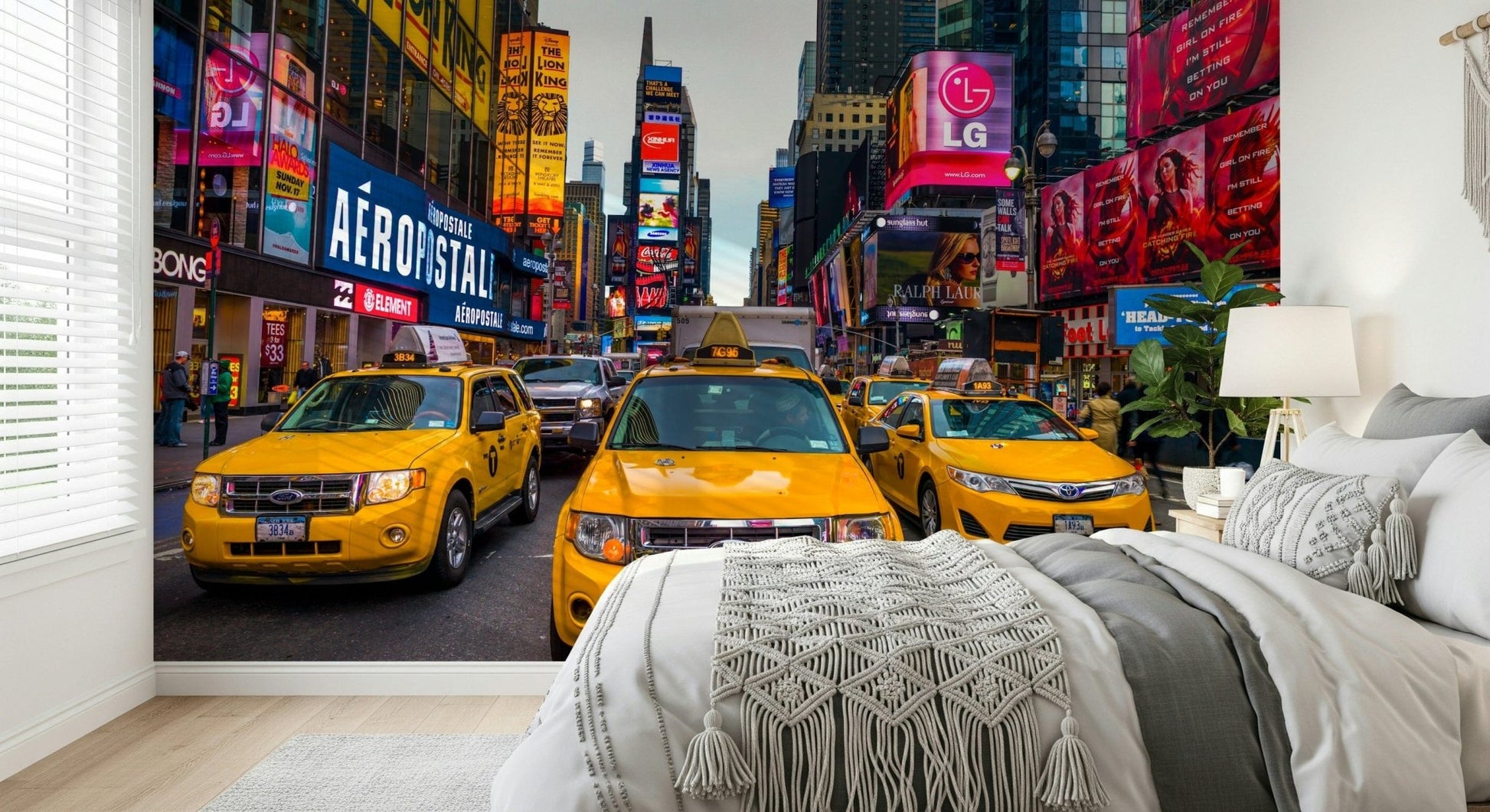 Times Square Rush wallpaper taxis traffic lights metropolitan heart.