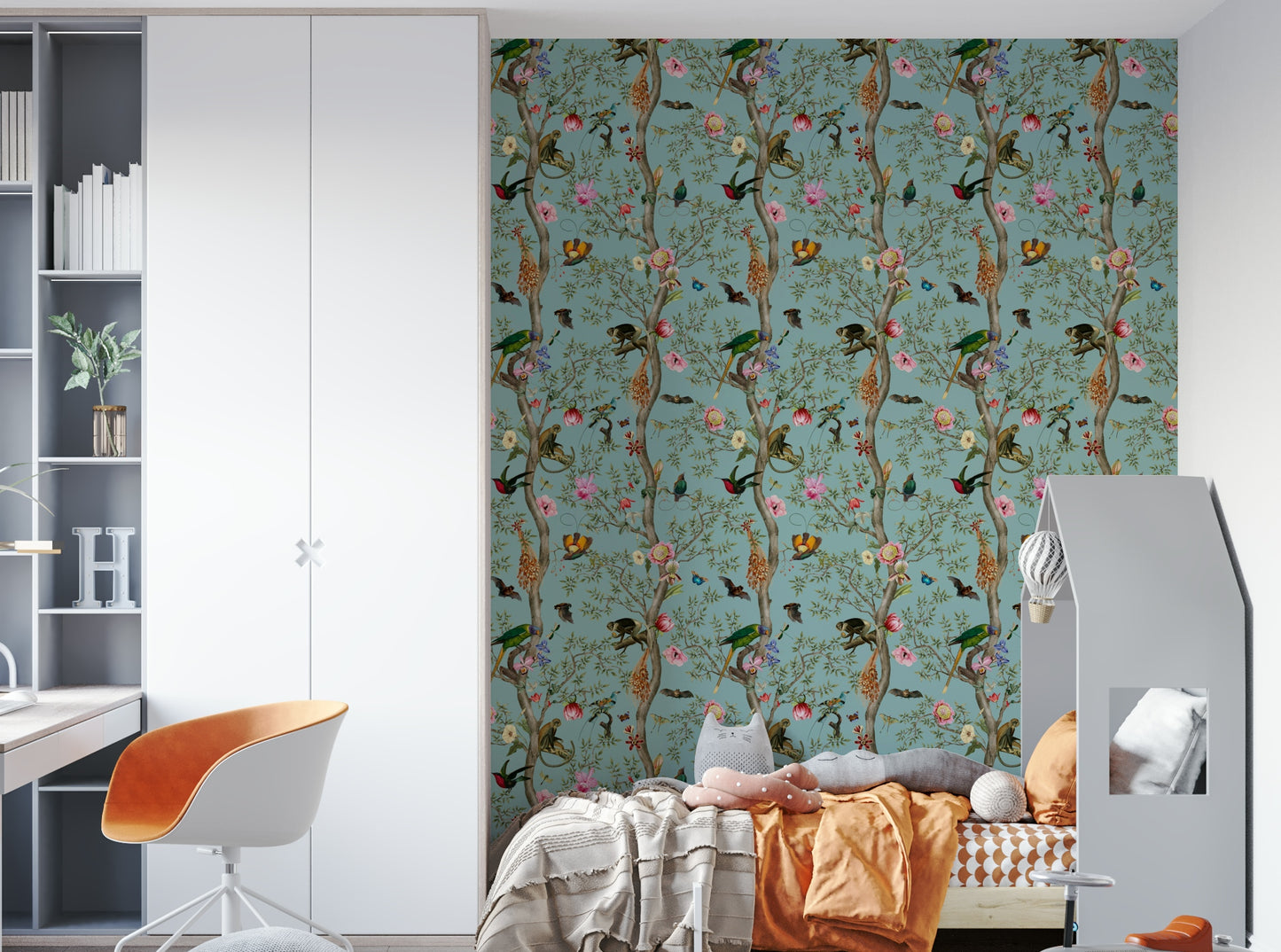 Tropical Paradise Birds 2 Wallpaper with colorful exotic birds and leaves.

