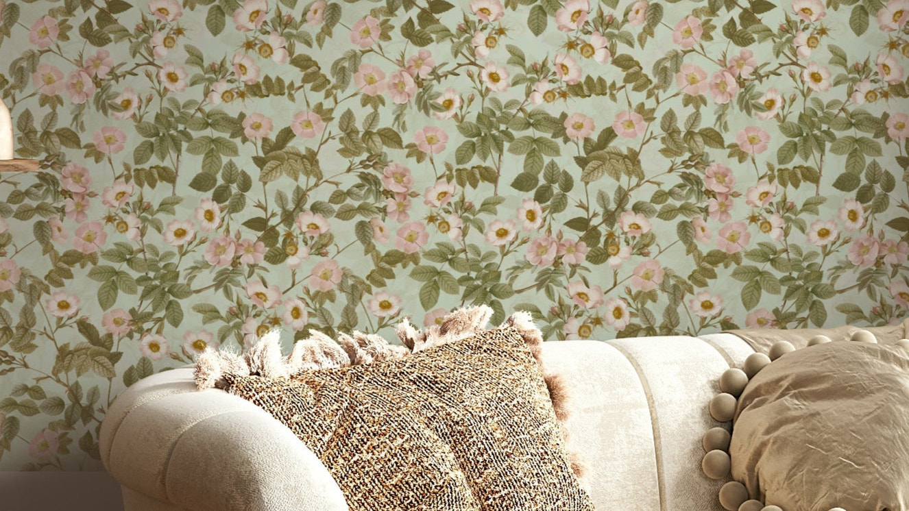 Vintage rose garden wallpaper for walls

