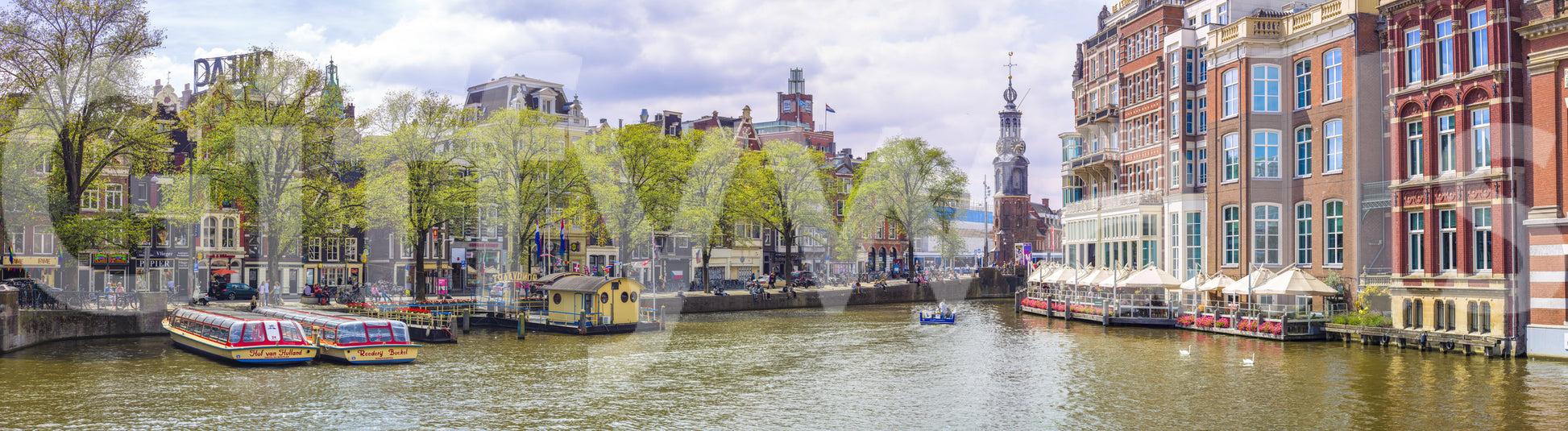 Wall decor evoking serenity and European charm.

