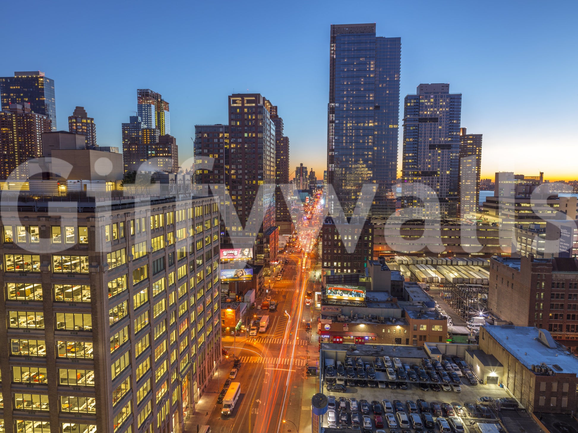 The Metropolis Twilight mural makes a bold and artistic statement.

