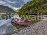 The wallpaper has a smooth, non-reflective matte finish.

