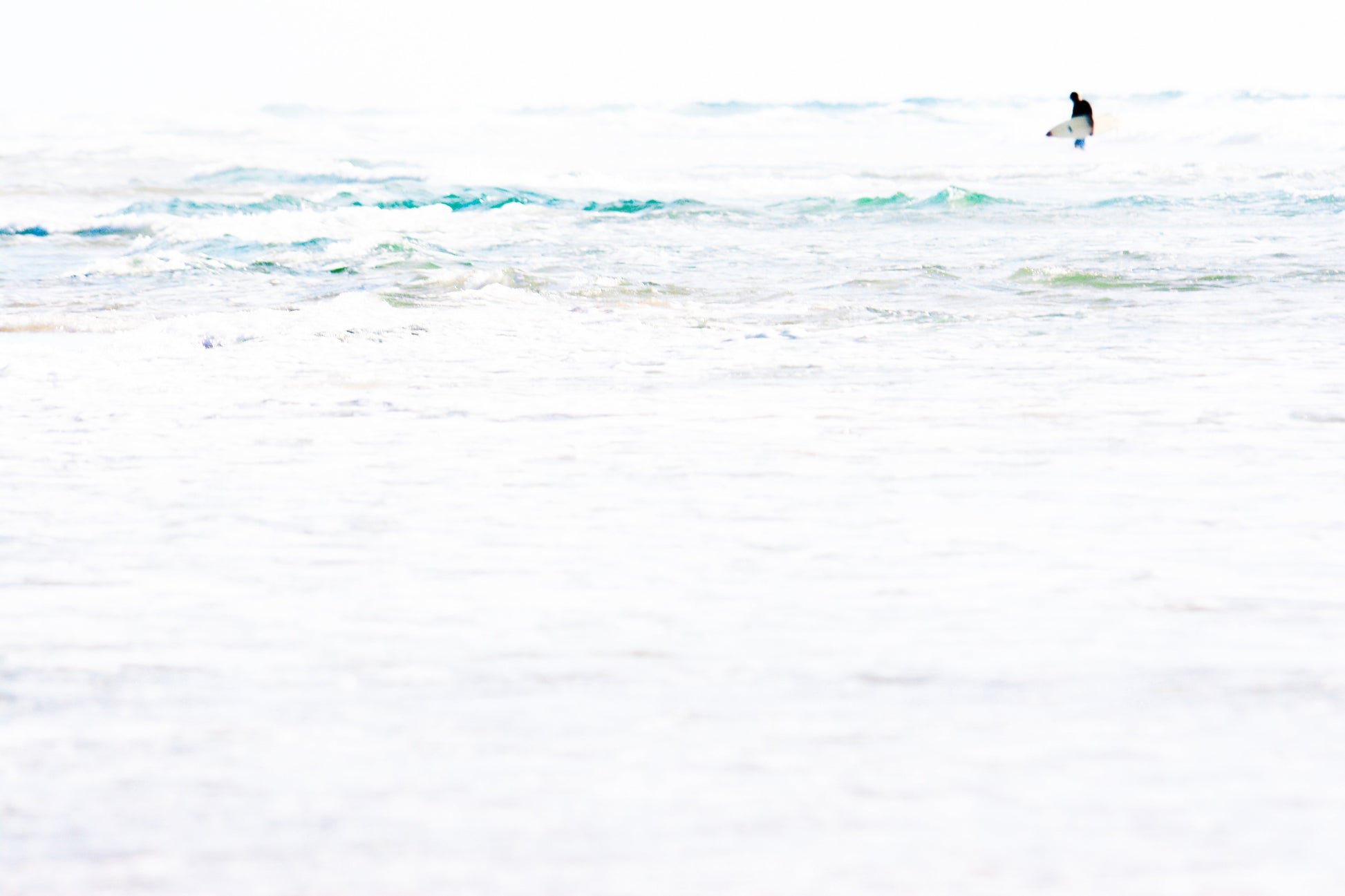 A high-quality serene ocean wall mural for walls.

