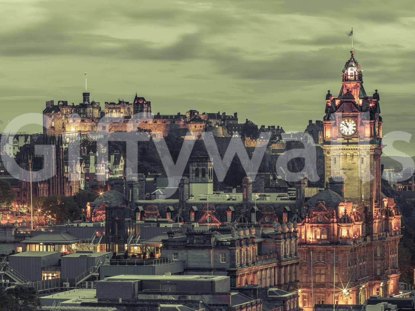Măreția Edinburgh-ului: Tablou mural cu Castel și Turnul cu Ceas