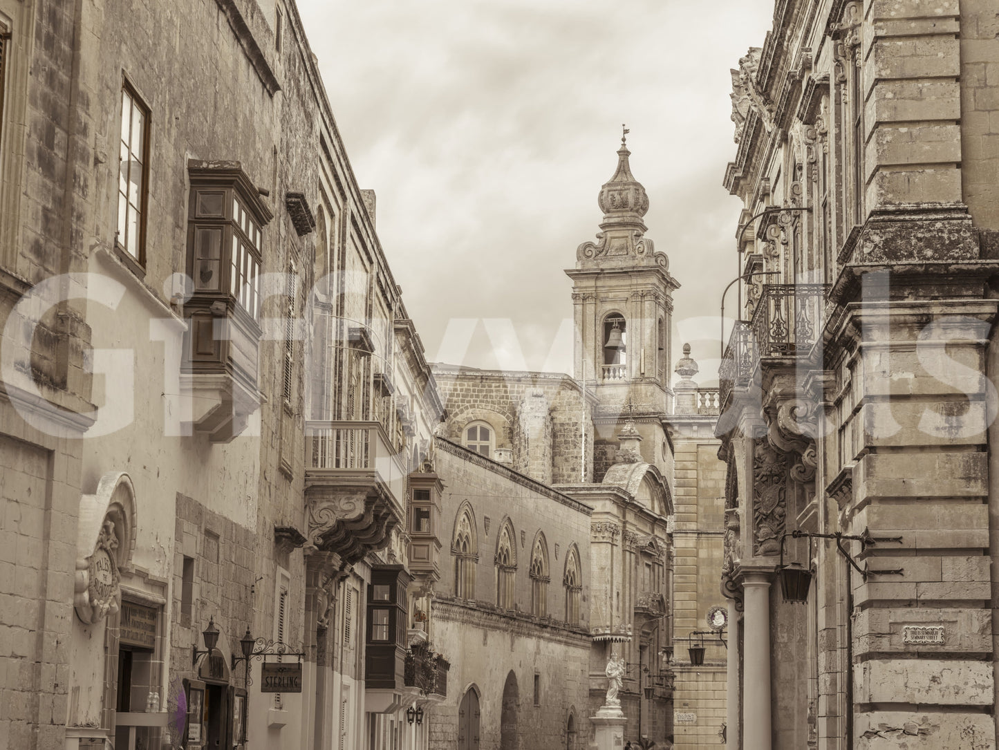 Mdina: Echos von Stein und Turm Wandbild