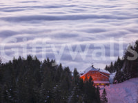 Alpine-Chalet über den Wolken – Tapete