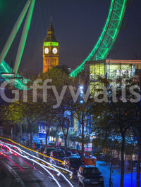 Neon-urbane Verkehrsnachtlandschaft-Wandtapete