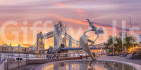 Fresque murale « Fontaine du soir au Tower Bridge »
