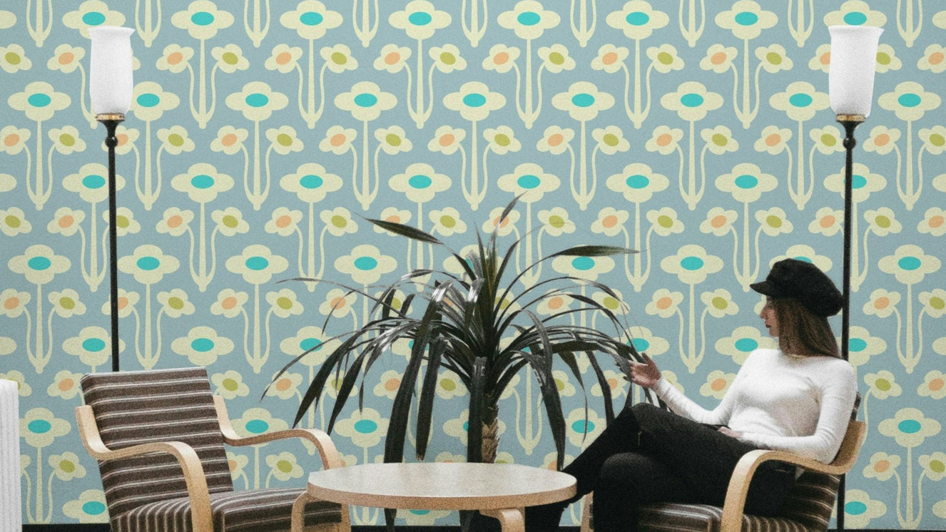 Yvette Mid Century Modern Scandi Retro Floral Cream Pastel Lavender Purple Wallpaper.

